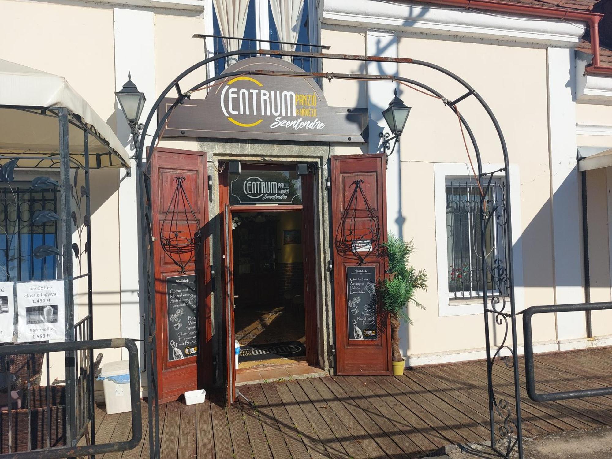 Centrum Panzio センテンドレ エクステリア 写真